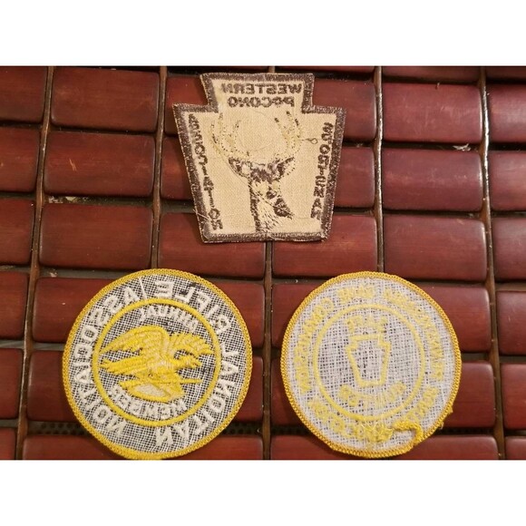 3 Vintage Hunting Shooting Sporting Embroidered Patches - Picture 2 of 5